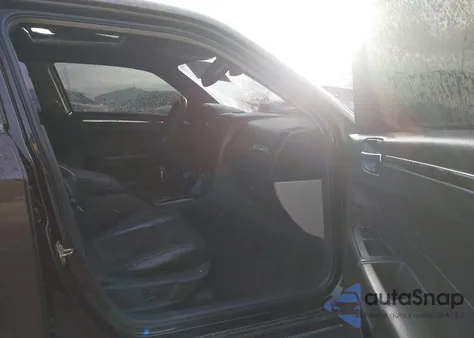 2007 Chrysler 300C Srt8 from USA, damaged, VIN 2C3LA73W77H659951